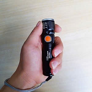 ĐÈN PIN USB CÓ CỔNG SẠC - MINI CAO CẤP