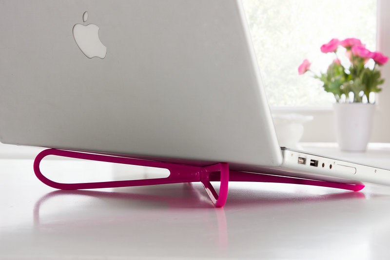 đế tản nhiệt xếp gọn chữ X