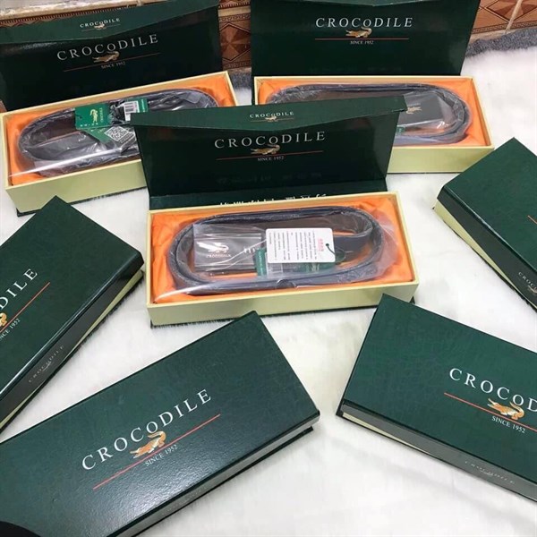 Dây nịt cá sấu hộp đẹp màu xanh