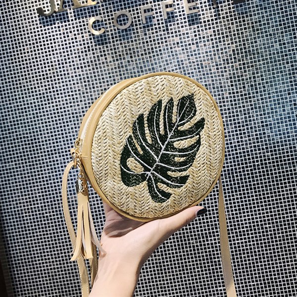 Túi xách rơm handmade thêu họa tiết