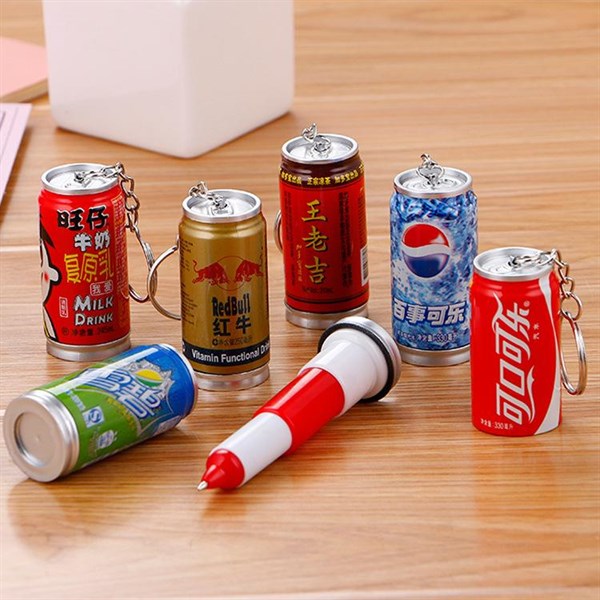 móc khóa kiêm bút bi hình lon nước