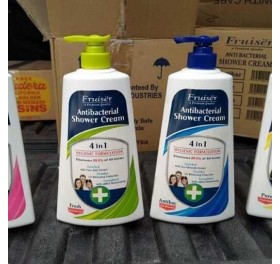 Sữa tắm kháng khuẩn Fruiser Antibacterial 4 in 1 - 800ml - Nhập khẩu Malaysia